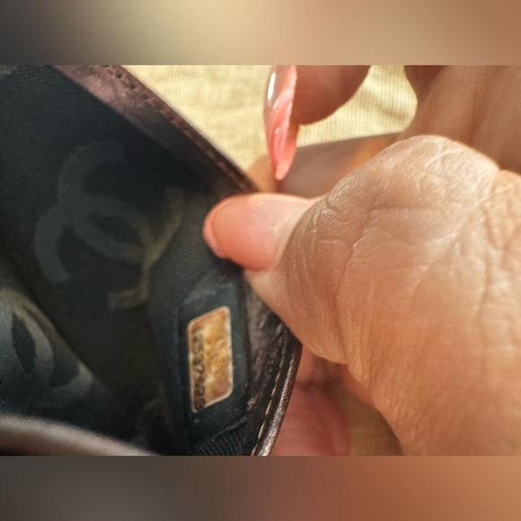 Chanel bifold vintage cambon wallet - Picture 7 of 11